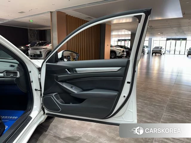 Honda Yingshipai id 4314114 из Китая 21