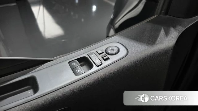 Hyundai Staria id 4457373 из Кореи 21