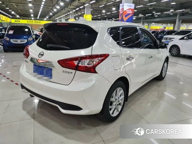 Nissan TIIDA id 4258760 из Китая 21