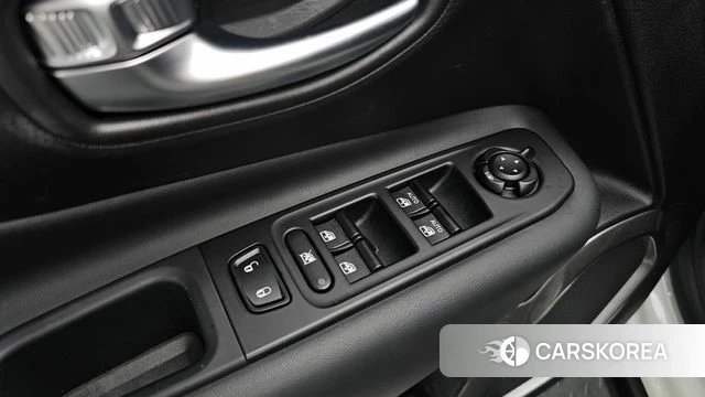 Jeep Renegade id 4880663 из Кореи 21