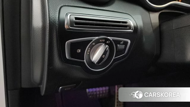 Mercedes-Benz C-Class W205 id 4626047 из Кореи 21