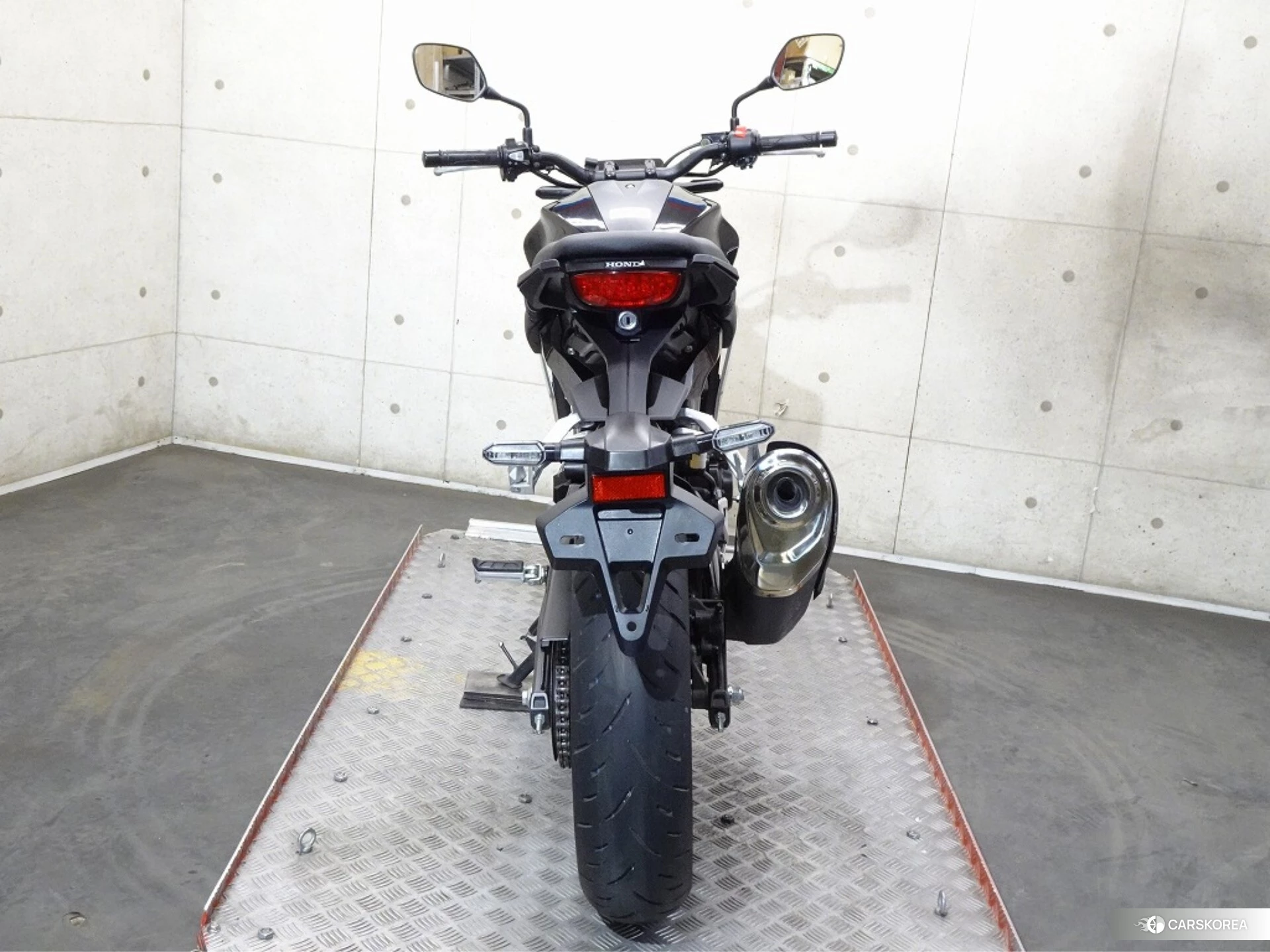 Проданный Honda CB250R id 4184912 из Японии, фото 21