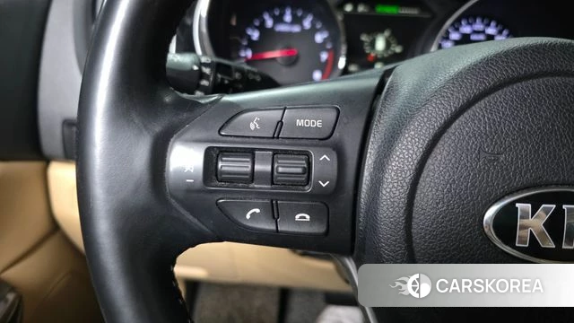 Kia The New Carnival id 4232588 из Кореи 21