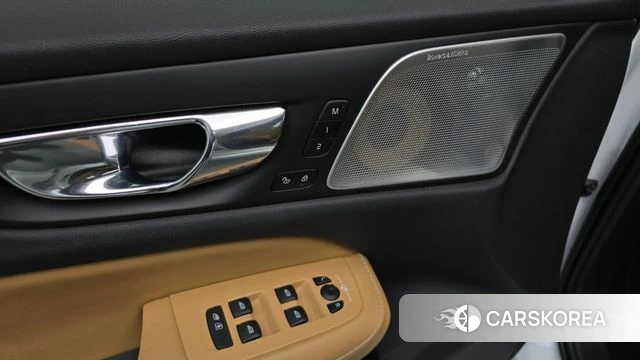 Volvo S60 3rd generation id 4187881 из Кореи 21