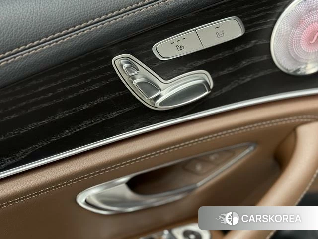 Mercedes-Benz E-class id 4260829 из Китая 21