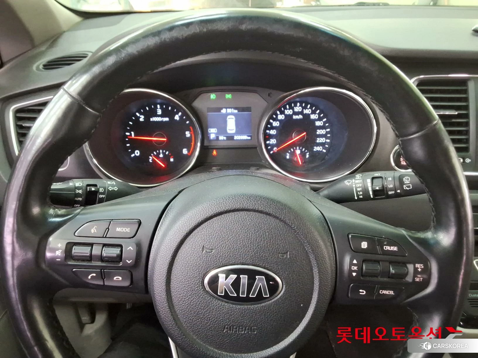 Kia Carnival id 4664332 из Кореи 21