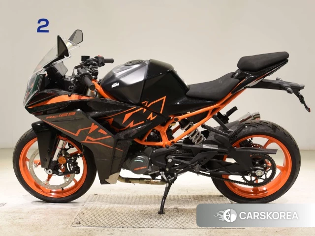 KTM RC 125 id 3939615 из Японии 21