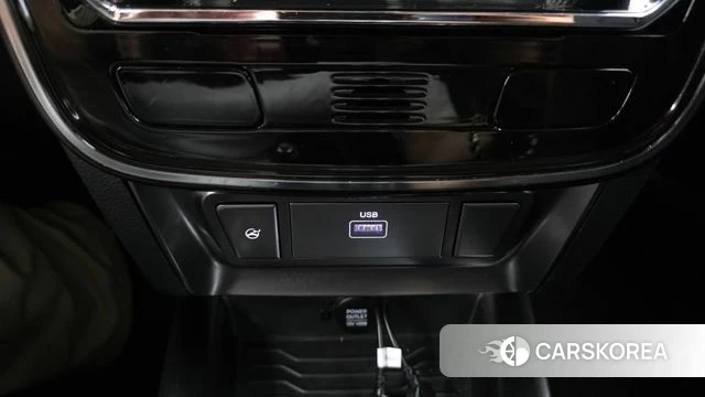 Ssangyong Berry New Tivoli id 4551217 из Кореи 21