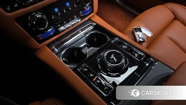 Rolls-Royce Ghost 2nd Generation id 4646581 из Кореи 21