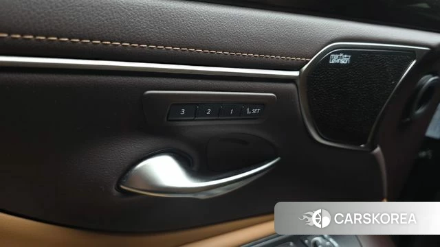 Lexus ES300h 7th generation id 4872414 из Кореи 21
