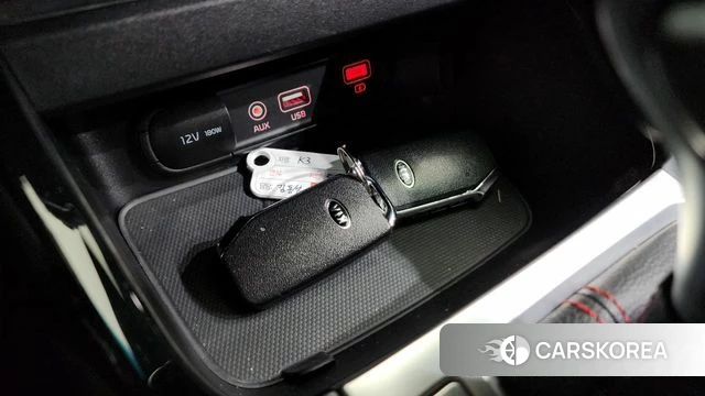 Kia Come New K3 id 4188187 из Кореи 21