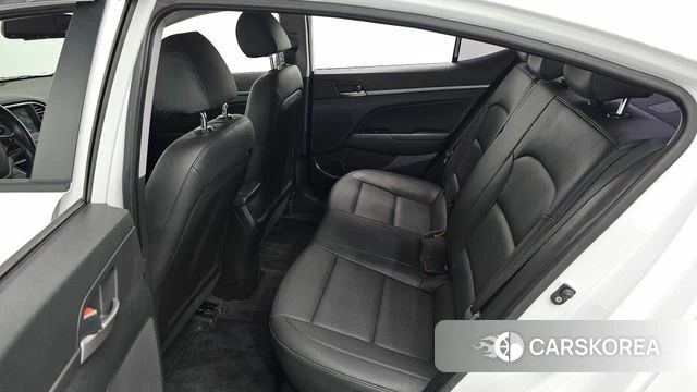 Hyundai Avante AD id 4672686 из Кореи 21