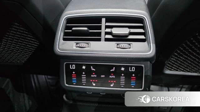 Audi A7 (4K) id 4593668 из Кореи 21