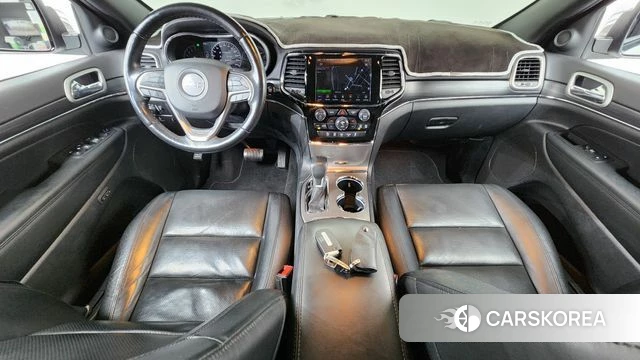 Jeep Grand Cherokee id 4593871 из Кореи 21