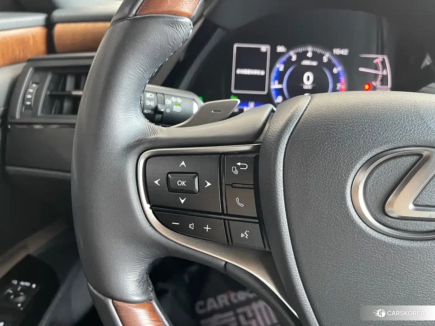 Lexus ES id 4577608 из Китая 21