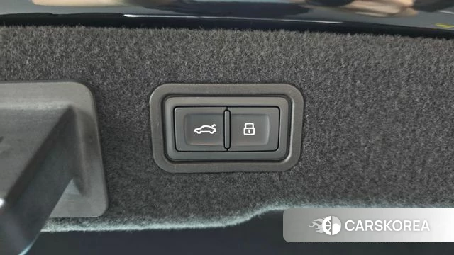 Audi A8 (D5) id 4585928 из Кореи 21