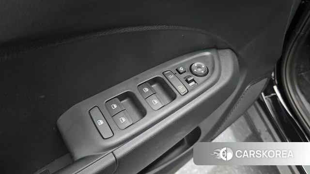 Hyundai Venue id 4559996 из Кореи 21