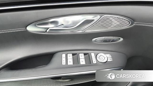Genesis GV70 id 4444447 из Кореи 21