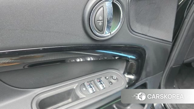 Mini Cooper Countryman id 4354612 из Кореи 21
