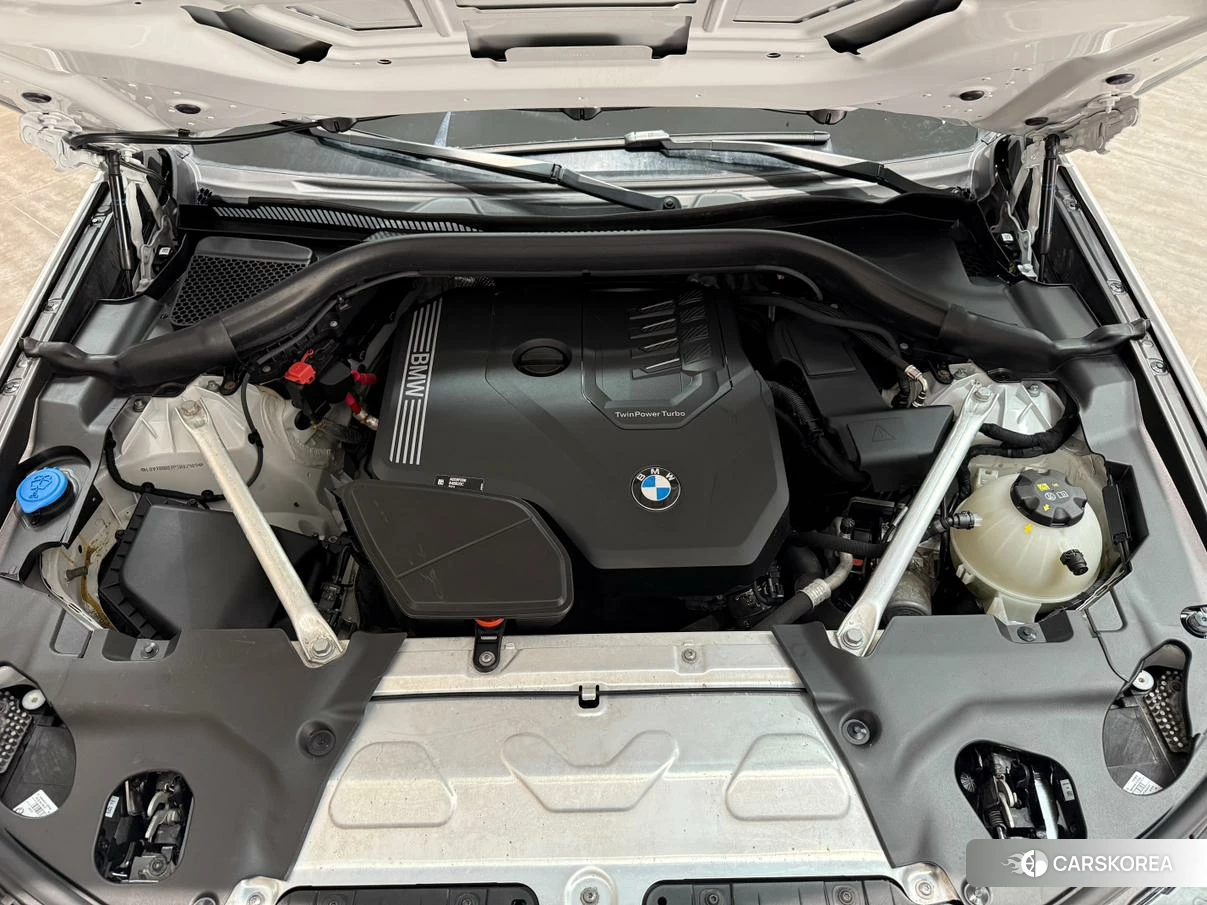 BMW X3 id 4498825 из Китая 21