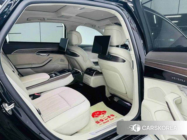 Audi A8 id 4273612 из Китая 21