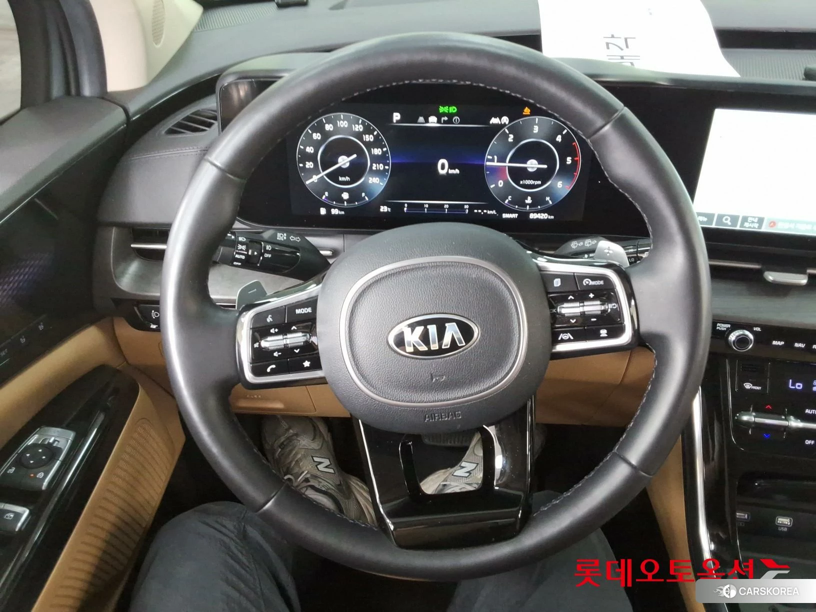 Kia Carnival id 3888379 из Кореи 21