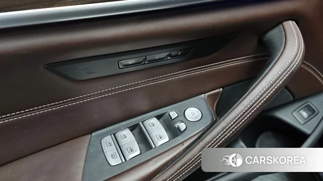BMW 5 Series (G30) id 4625868 из Кореи 21