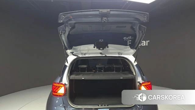 Hyundai Venue id 4904307 из Кореи 21