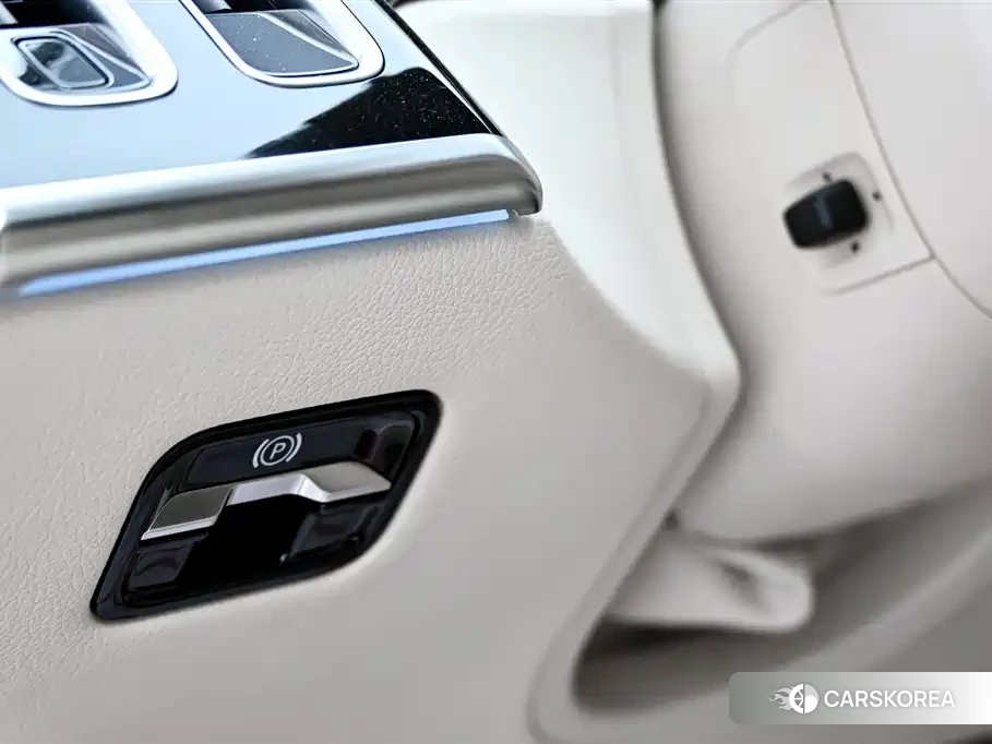 Mercedes-Benz Maybach S-Class id 4548138 из Китая 21