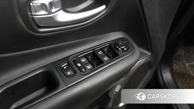Jeep Renegade id 4741446 из Кореи 21