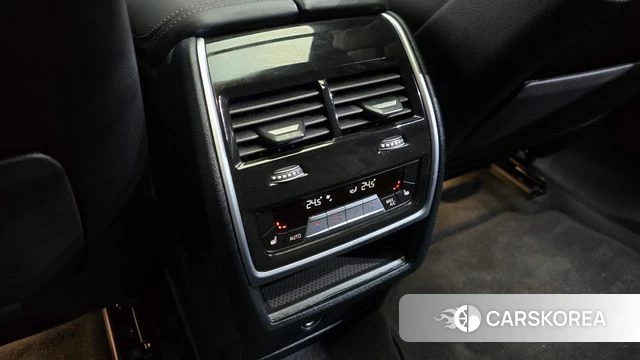 BMW X6 (G06) id 4630879 из Кореи 21
