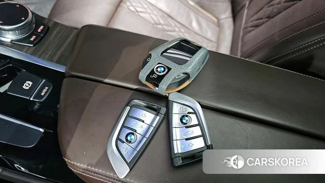 BMW 5 Series (G30) id 4781195 из Кореи 21