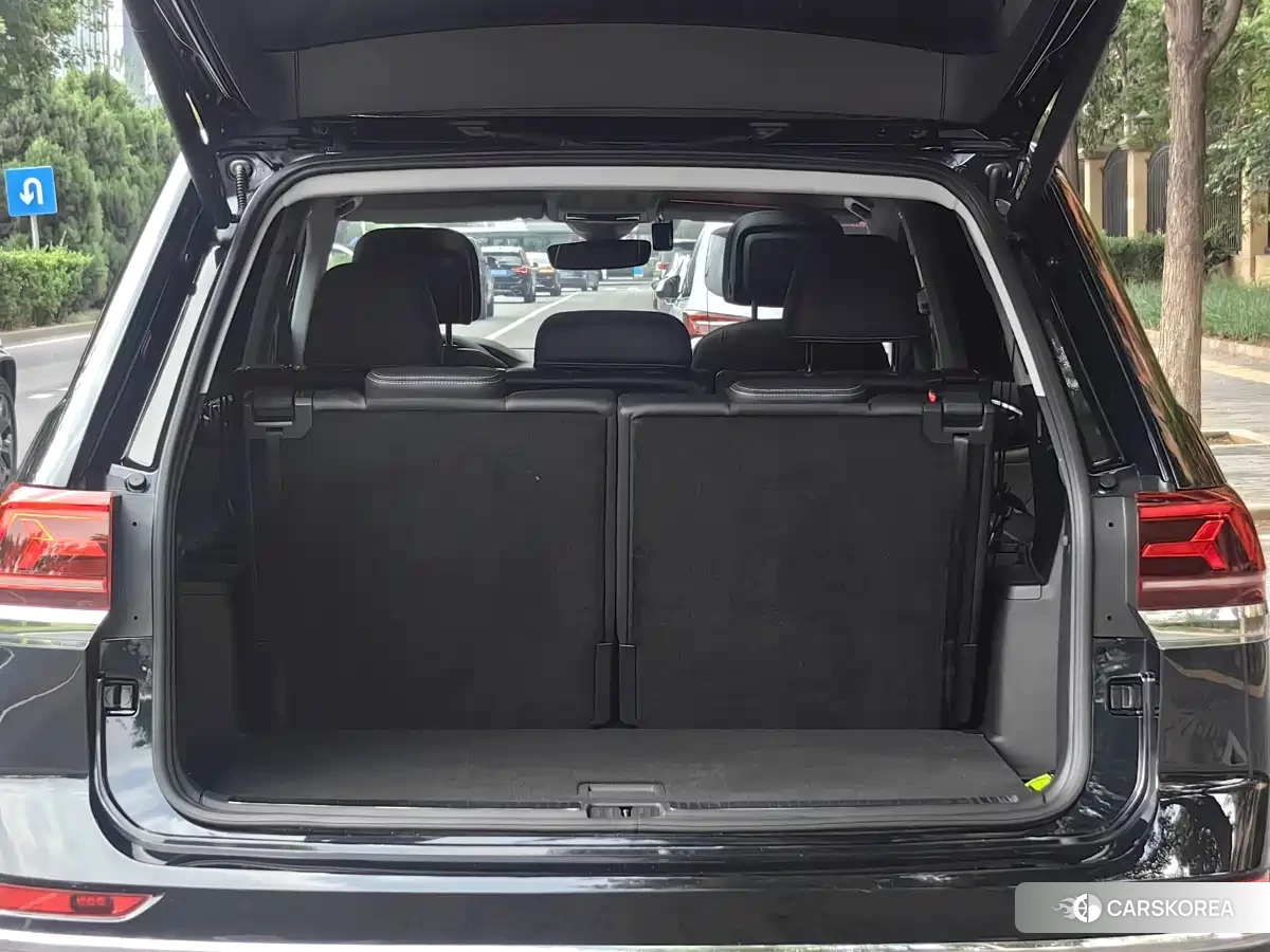 Volkswagen Touareg id 4634851 из Китая 21