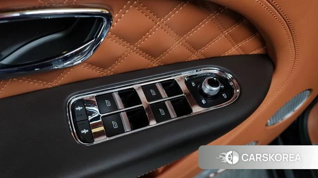 Bentley Bentayga id 4701689 из Кореи 21