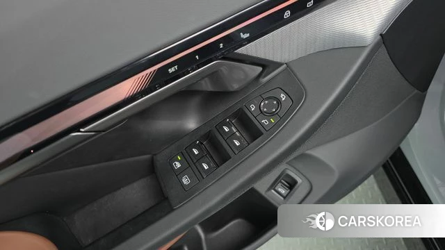 BMW 5 Series (G60) id 4655847 из Кореи 21