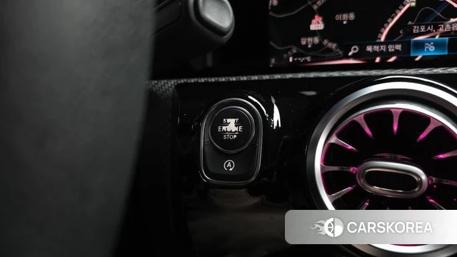 Mercedes-Benz A-Class W177 id 4543068 из Кореи 21
