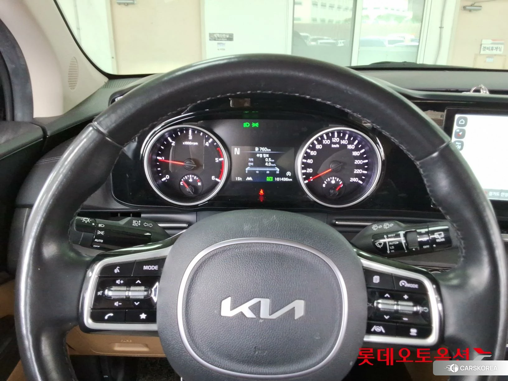 Kia Carnival id 3875751 из Кореи 21