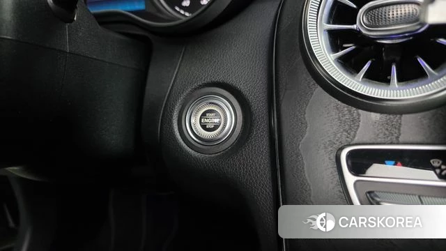 Mercedes-Benz C-Class W205 id 4188315 из Кореи 21