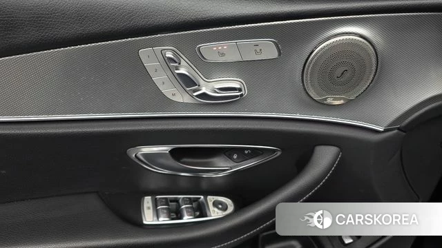 Mercedes-Benz E-Class W213 id 4873608 из Кореи 21