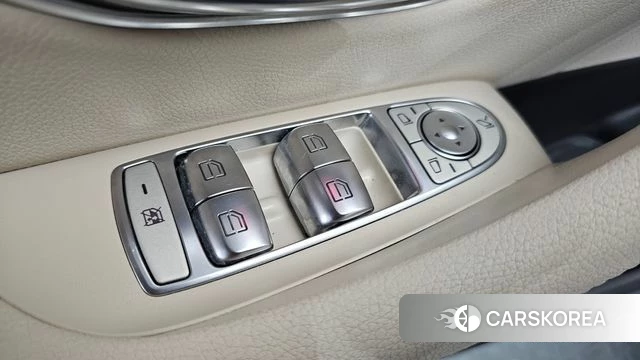 Mercedes-Benz E-Class W213 id 4434255 из Кореи 21