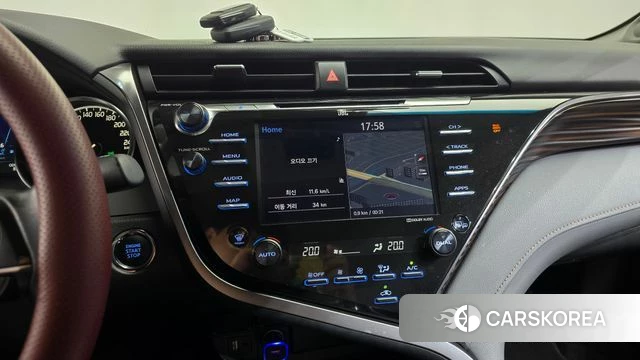 Toyota Camry (XV70) id 4403125 из Кореи 21