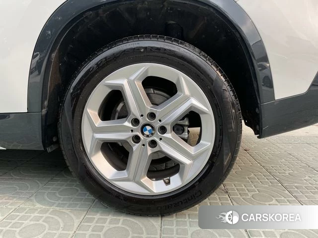 BMW X1 id 4321295 из Китая 21