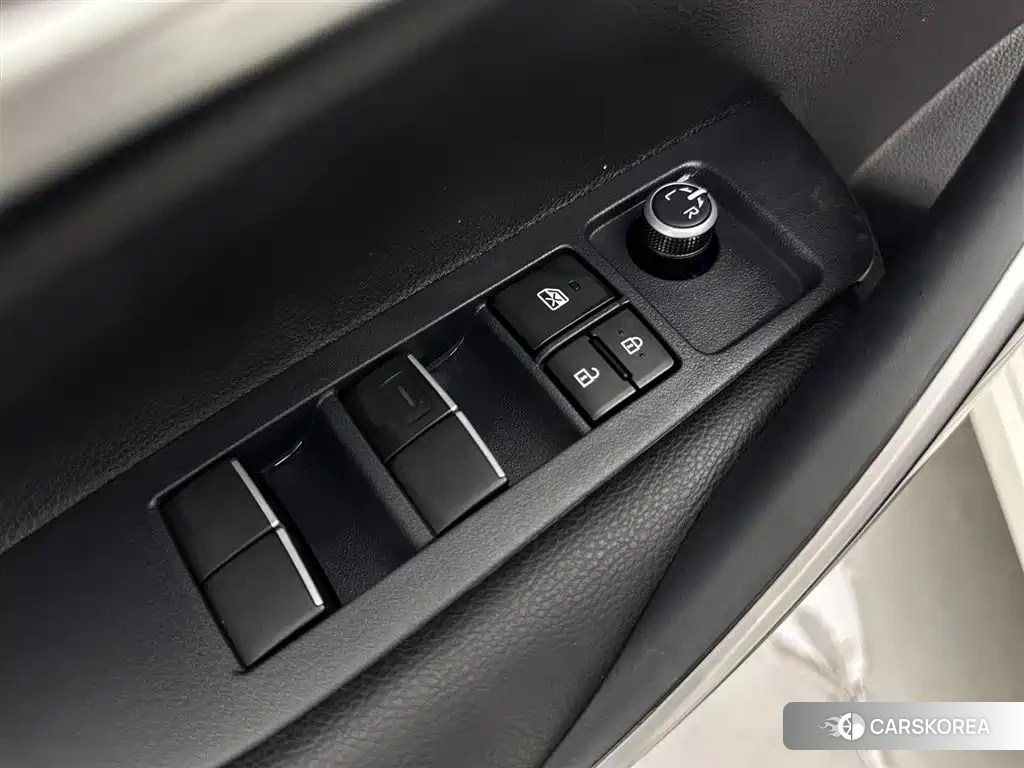 Toyota Corolla id 4545780 из Китая 21