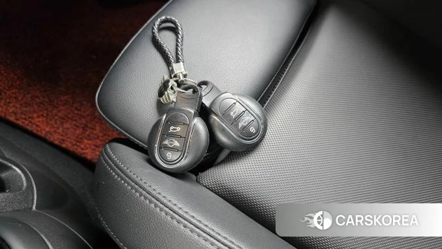 Mini Cooper id 4286278 из Кореи 21