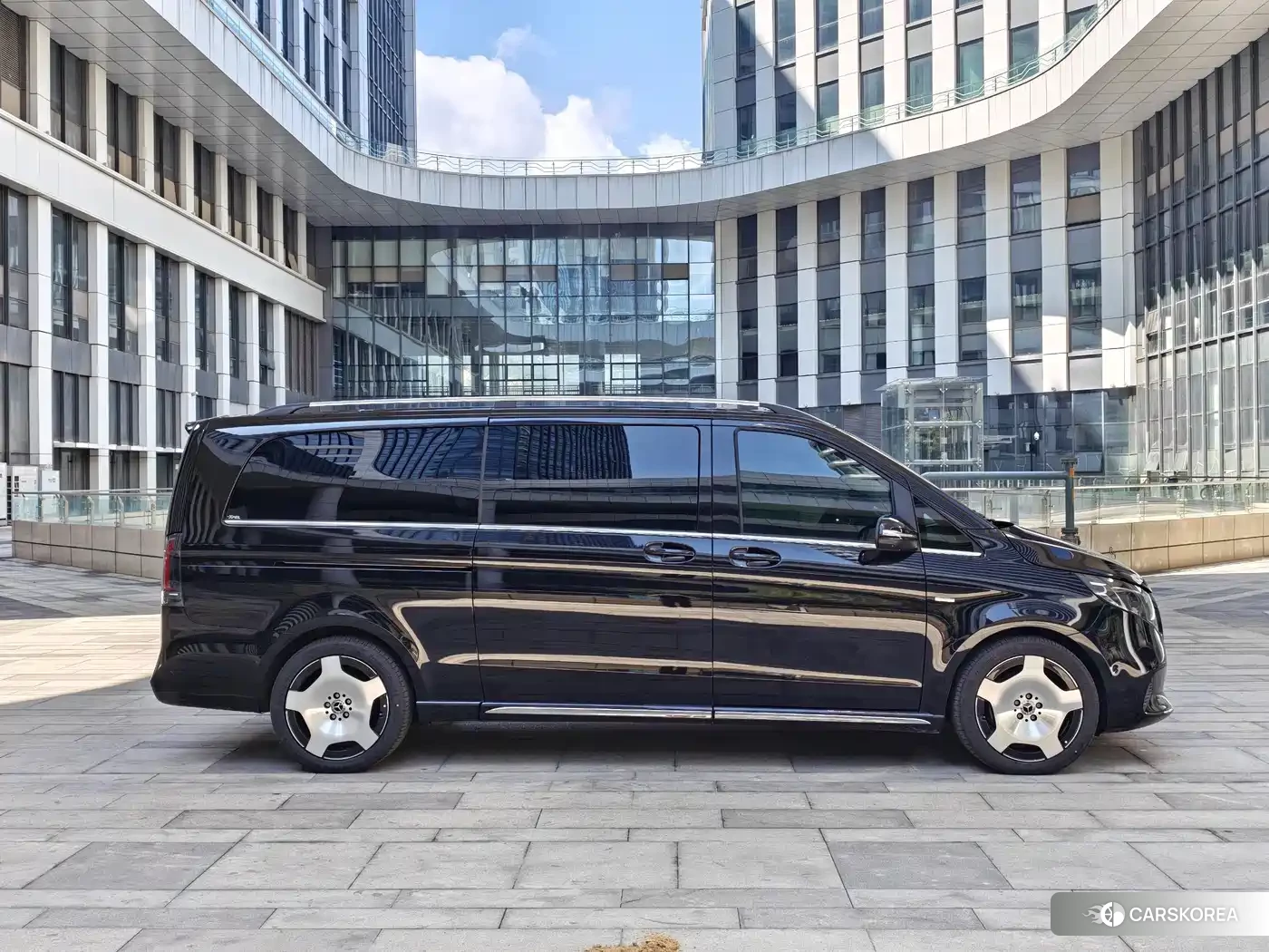 Mercedes-Benz V-Class id 4622565 из Китая 21