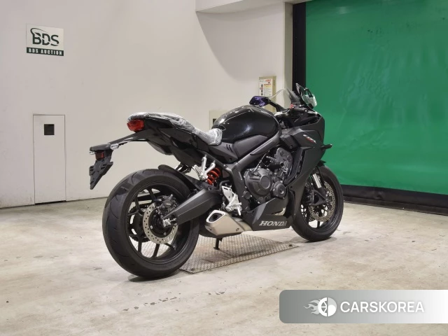 Проданный Honda CBR650R id 4184666 из Японии, фото 21