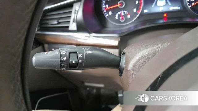Kia Come New K7 id 4895550 из Кореи 21