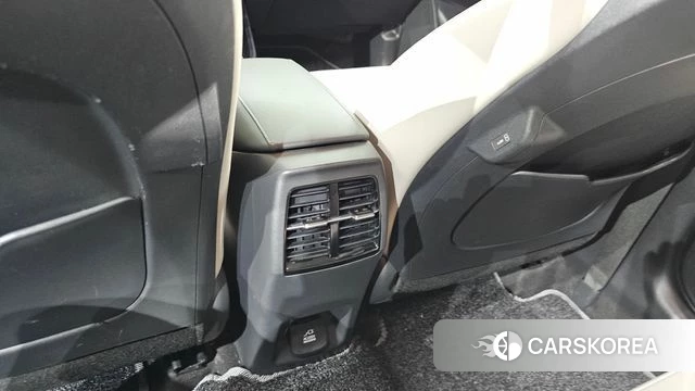 Kia Di Ol Nu Niro id 4337848 из Кореи 21