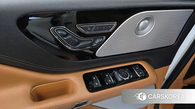 Lincoln Aviator 2nd generation id 4725968 из Кореи 21