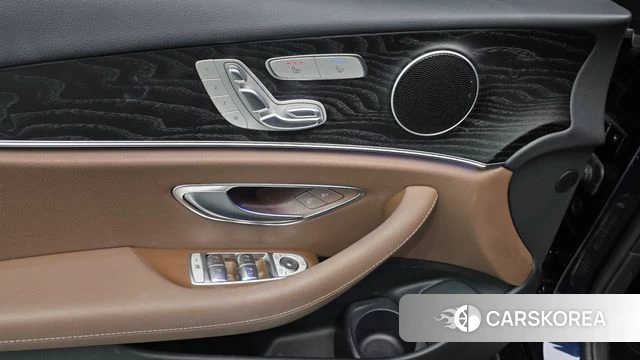 Mercedes-Benz E-Class W213 id 4202220 из Кореи 21